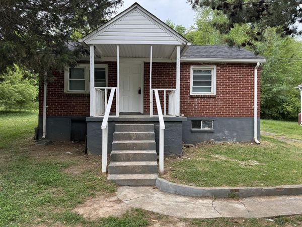 314 Barrett ST , Danville, VA 24541