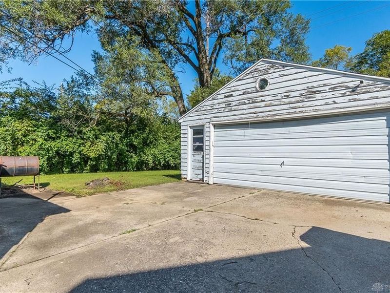 4153 Whitestone Court, Trotwood, OH 45416 Photo 13
