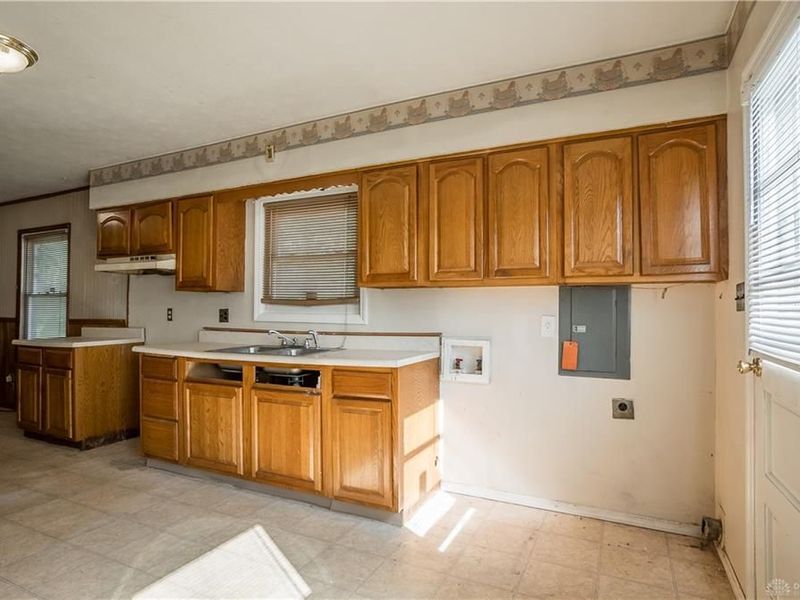 4153 Whitestone Court, Trotwood, OH 45416 Photo 5