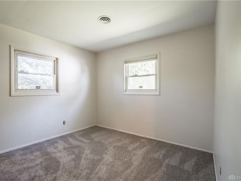 4153 Whitestone Court, Trotwood, OH 45416 Photo 6