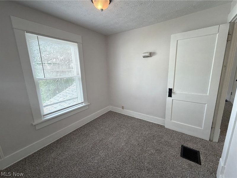 527 Columbus Avenue NW, Canton, OH 44708 Photo 17