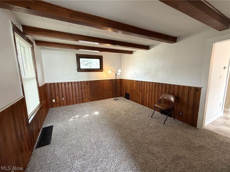 527 Columbus Avenue NW, Canton, OH 44708 Photo 2