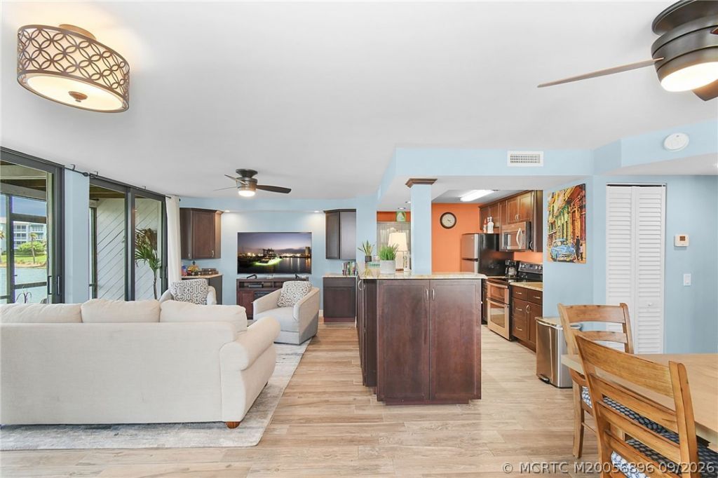311 NE Golfview Circle , Stuart, FL 34996 Photo