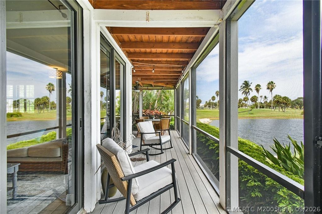 311 NE Golfview Circle , Stuart, FL 34996 Photo