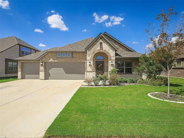 1916 Nightfall Drive, Venus, TX 76009