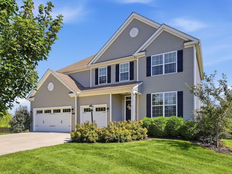 825 Lorenzo Drive, Marysville, OH 43040 Photo 2