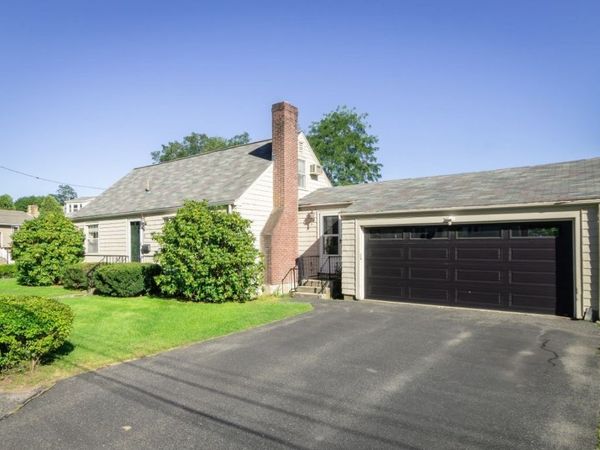 6 Albert St, Waltham, MA 02453