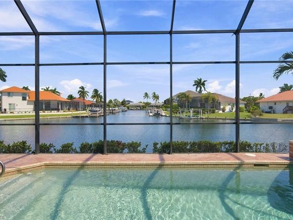 1648 Villa CT, MARCO ISLAND, FL 34145
