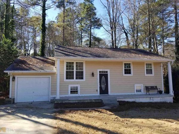402 Hip Pocket Road, Peachtree City, GA 30269