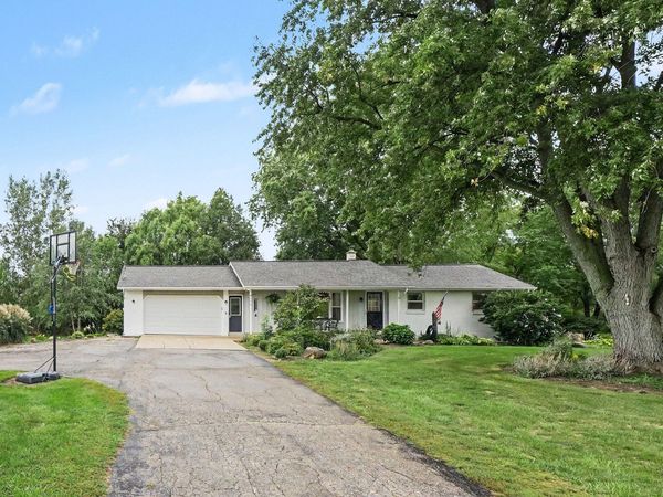 4175 120th Avenue, Holland, MI 49424