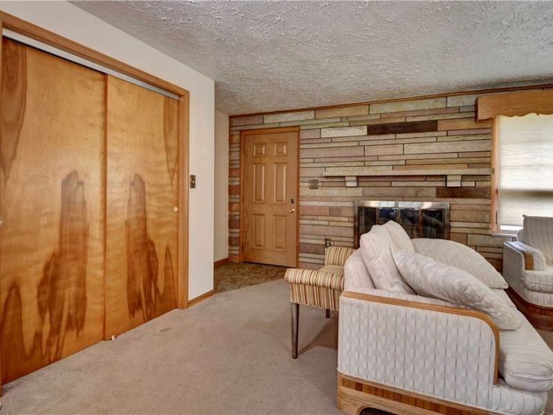 160 Mark Avenue, Killbuck, OH 44637 Photo 10