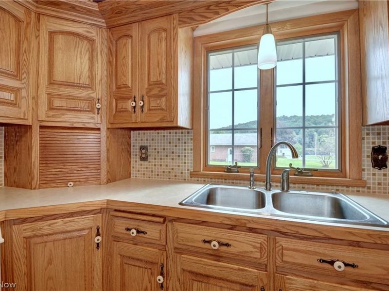 160 Mark Avenue, Killbuck, OH 44637 Photo 18