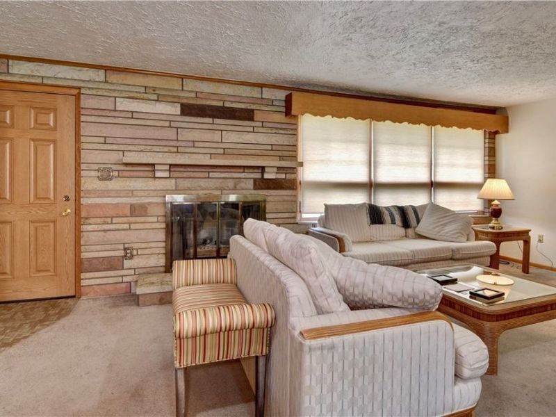 160 Mark Avenue, Killbuck, OH 44637 Photo 9