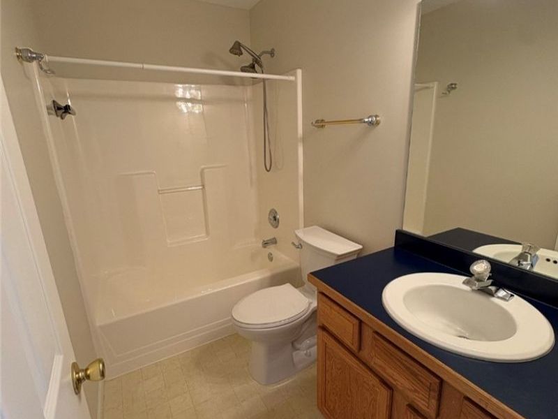 1192 Chaucer Circle, Akron, OH 44312 Photo 26