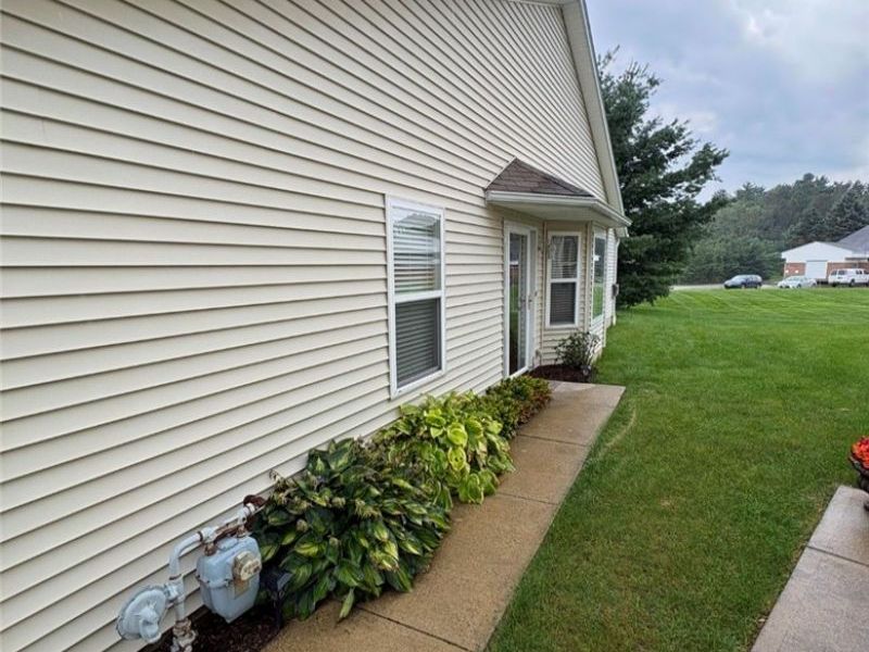 1192 Chaucer Circle, Akron, OH 44312 Photo 30