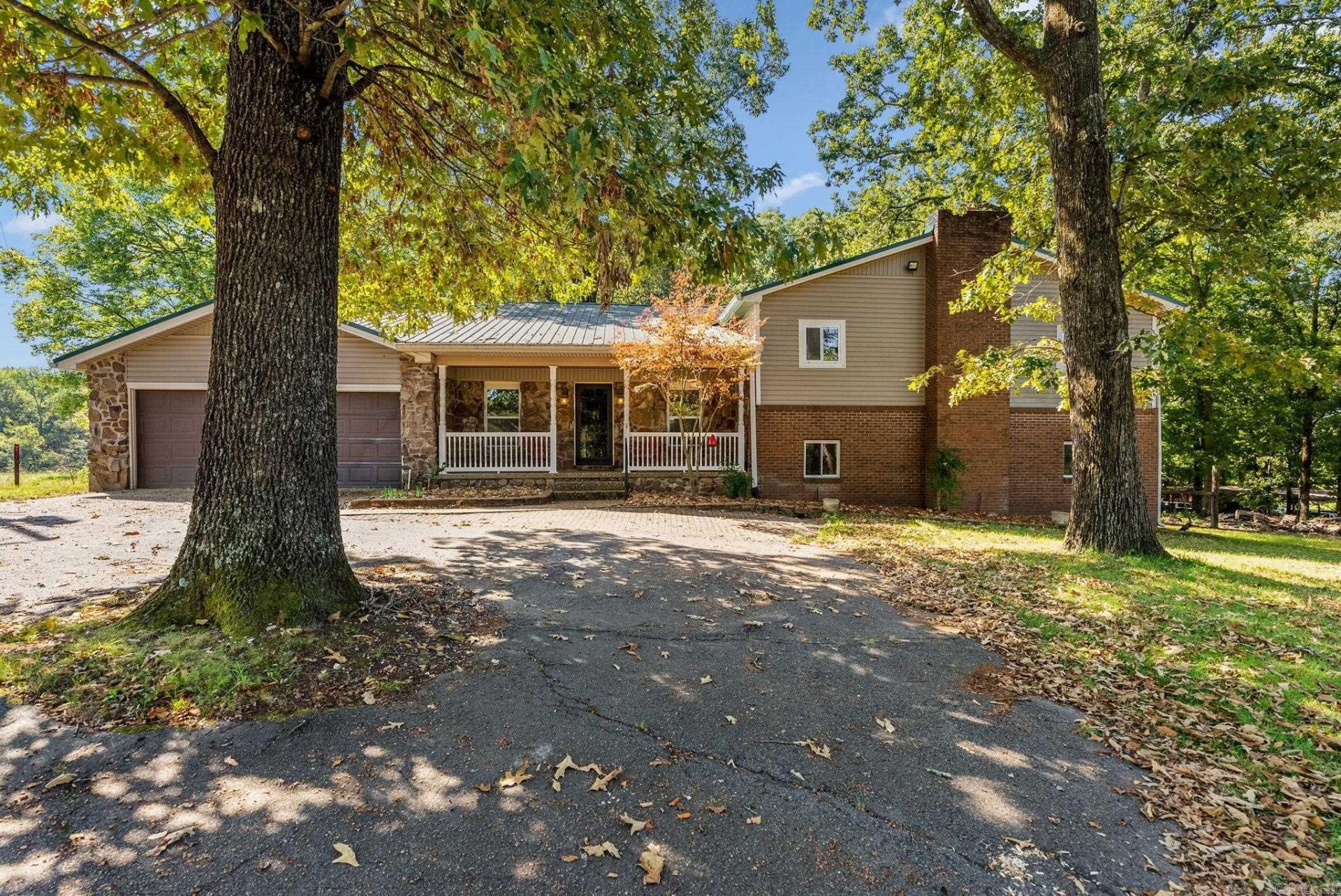 22335 Colonel Glenn Little Rock, AR 72210