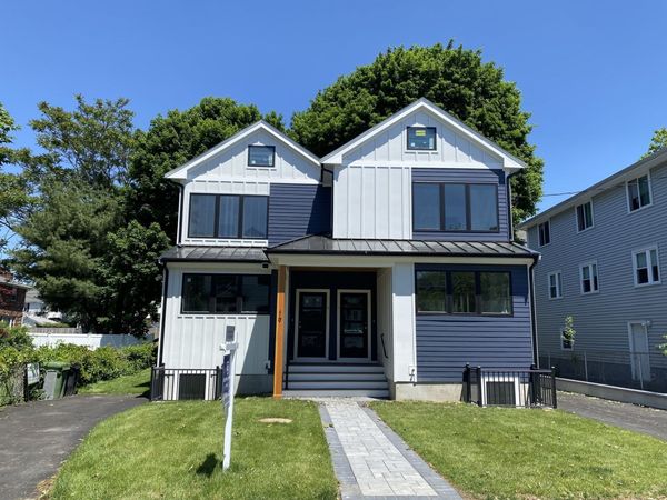 21 Keith St, Unit 2, Watertown, MA 02472