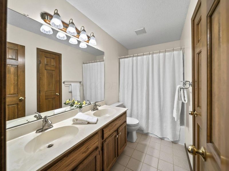 7297 Wings Livery Road, Dublin, OH 43017 Photo 46