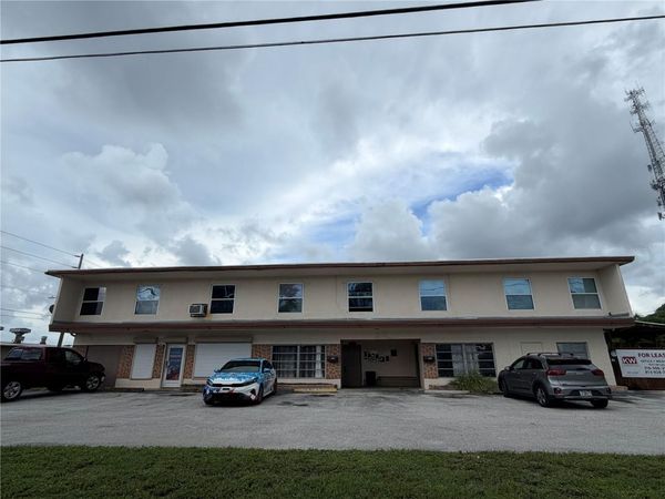 2400 25TH STREET N, Unit 1, ST PETERSBURG, FL 33713
