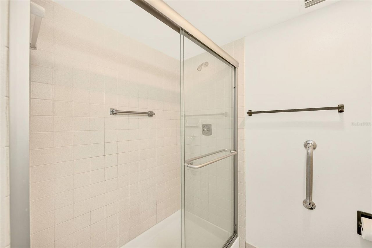 19029 Us Highway 19 N, Unit 26-104, Clearwater, FL 33764 Photo