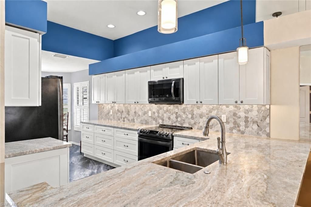 268 Countryside Dr, Naples, FL 34104 Photo