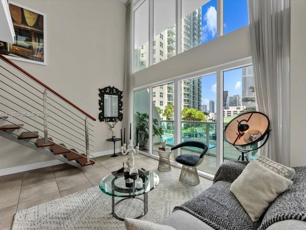 41 SE 5th St , Unit 801, Miami, FL 33131