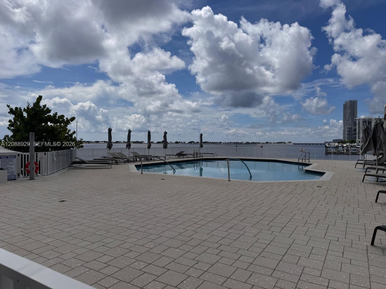 200 SE 15th Rd , Unit 7D, Miami, FL 33129 Photo