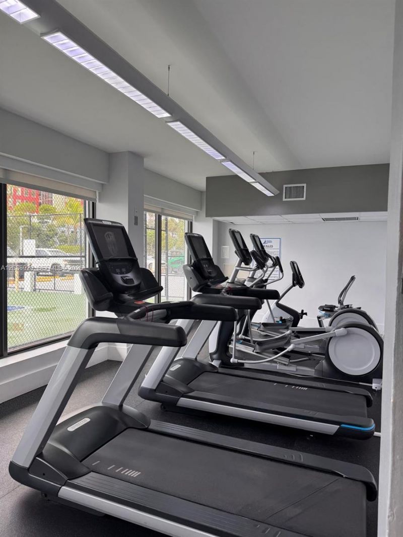 200 SE 15th Rd , Unit 7D, Miami, FL 33129 Photo