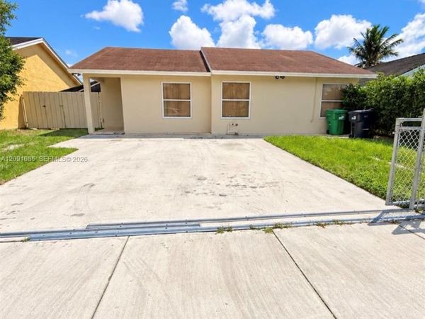 30233 SW 161st Ct, Homestead, FL 33033