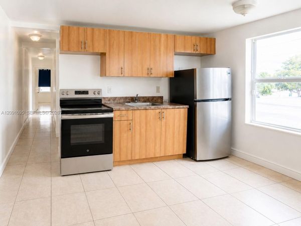 1186 NW 103rd St , Unit 2, Miami, FL 33150