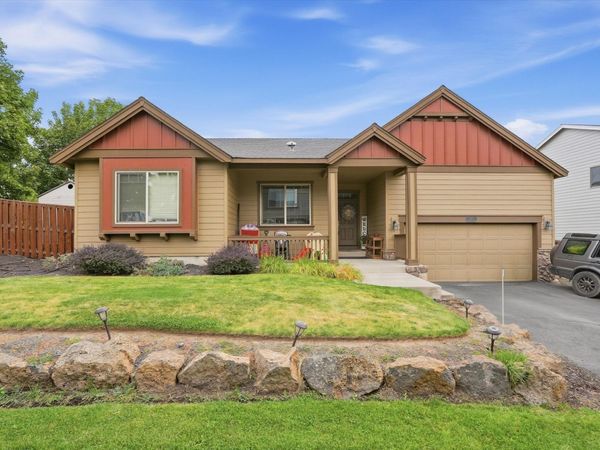 540 NW 28th Street, Redmond, OR 97756