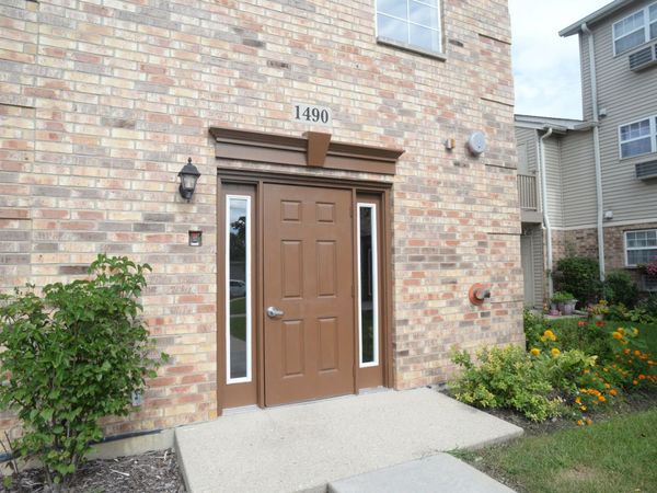 1490 Spring Brook Court , Unit 2A, Round Lake Beach, IL 60073