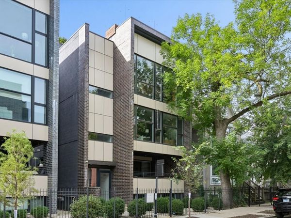 2903 W Lyndale Street , Unit 3, Chicago, IL 60647