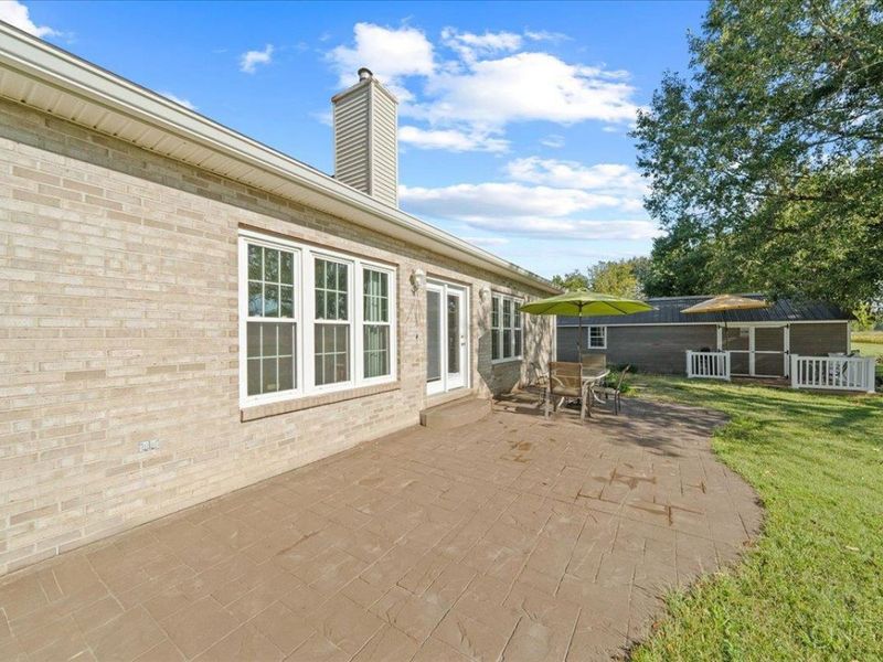 1334 LeeBe Drive, Sterling Township, OH 45176 Photo 25