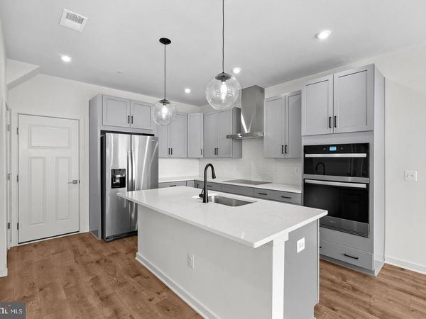 43841 VENETIAN SQUARE , ASHBURN, VA 20147