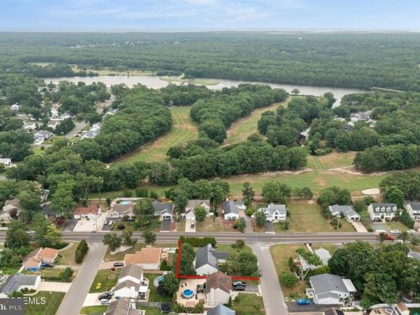994 TREASURE AVENUE, MANAHAWKIN, NJ 08050