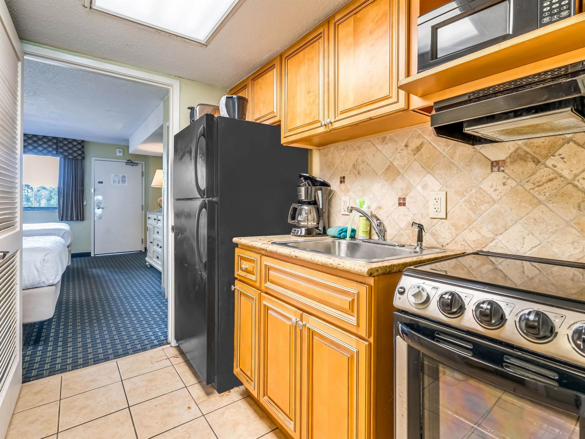 2401 S Ocean Blvd.  Photo 8