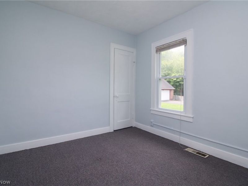 1069 Raymond Street NW, Warren, OH 44485 Photo 20