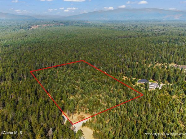 NKA Wedgewood Ln Lot 4, Spirit Lake, ID 83869