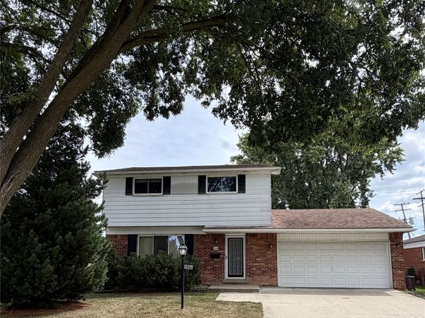 31648 Edgeworth Drive, Madison Heights, Mi 48071