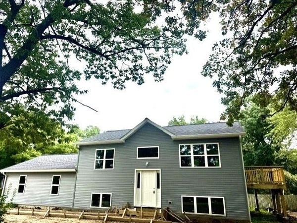 12507 240th Ave, Salem Lakes, WI 53179