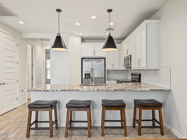 4643 S GLACIER, Mesa, AZ 85212
