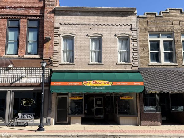 1332 Broad Street , New Castle, IN 47362