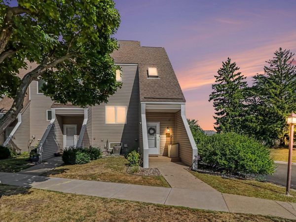1306 Boardwalk Place, Minneapolis, MN 55411