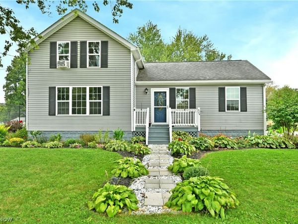 574 Braceville Robinson Road NW, Newton Falls, OH 44444