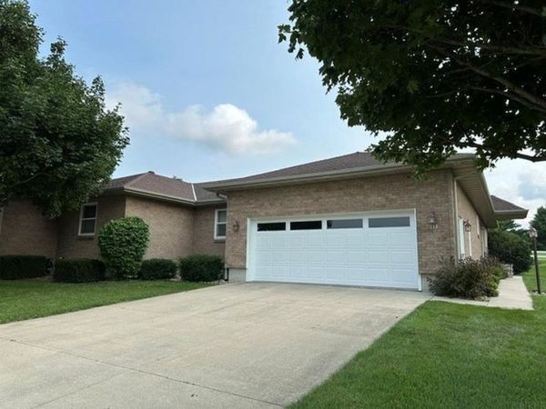 113 Somerset Court, Nashua, IA 50658