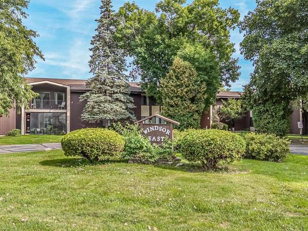 1699 ALCAN DRIVE, Unit 212, Menasha, WI 54952