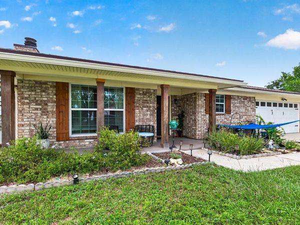 8957 N WINROCK Drive , Jacksonville, FL 32216