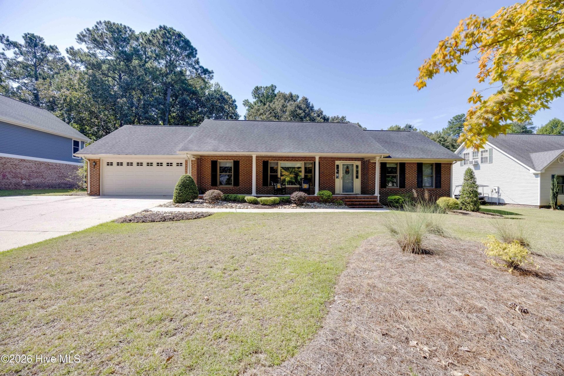 320 S Wedgewood Drive, Washington, NC 27889 Main Photo