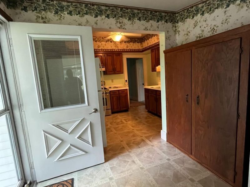 404 E Maple Street, Clyde, OH 43410 Photo 16